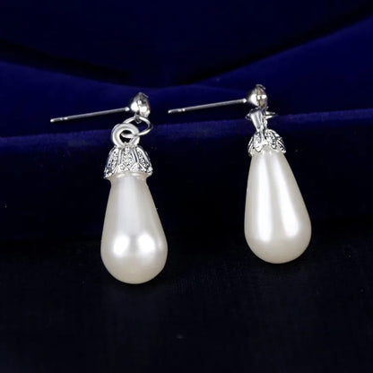 Crystal Pearls Pendant Set