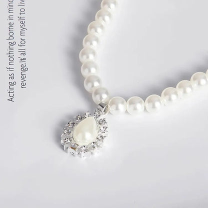 Crystal Pearls Pendant Set